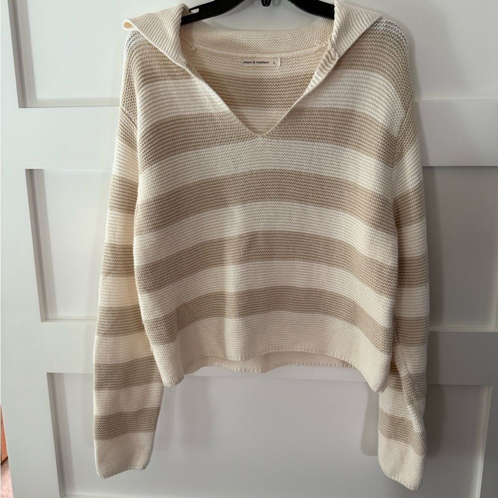 Moon & Madison Striped Cream and Tan Women's Sweater size Large